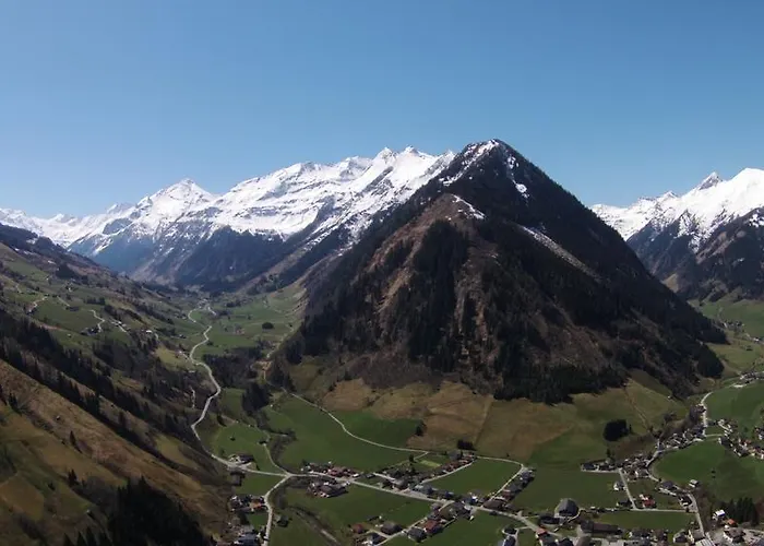 アパート Palfner ラウリス